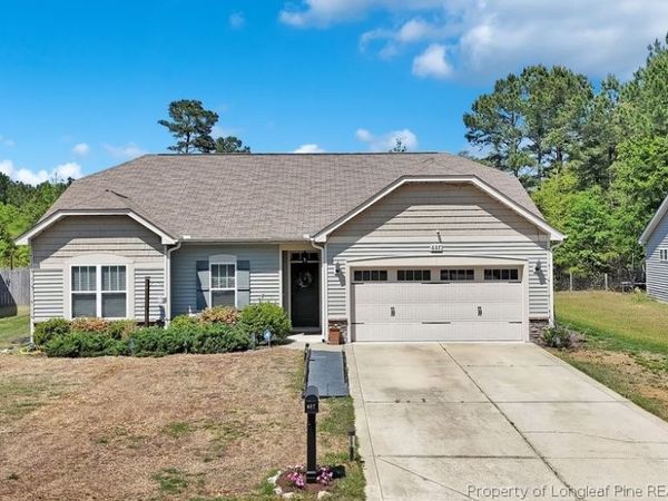 607 Roanoke Drive , Raeford, NC 28376