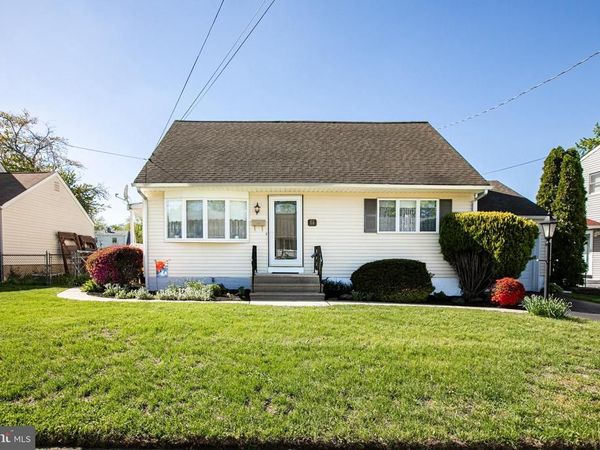 16 TAPPAN AVENUE, HAMILTON, NJ 08690
