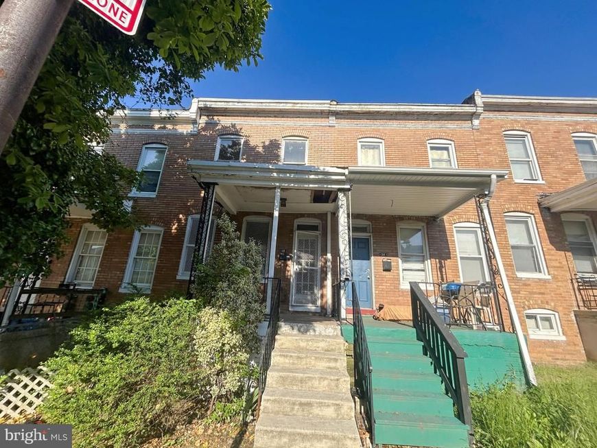 12 N Abington Avenue, Baltimore, MD 21229 Main Photo