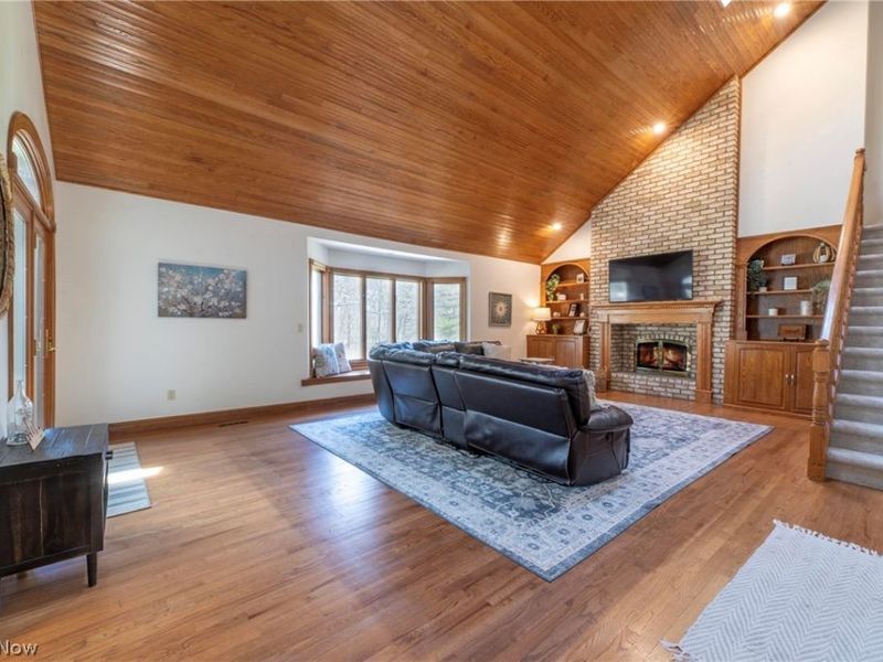 8481 Timber Trail , Brecksville, OH 44141 Photo 10