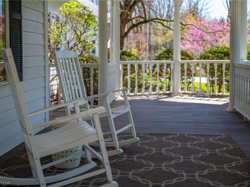 8481 Timber Trail , Brecksville, OH 44141 Photo 2