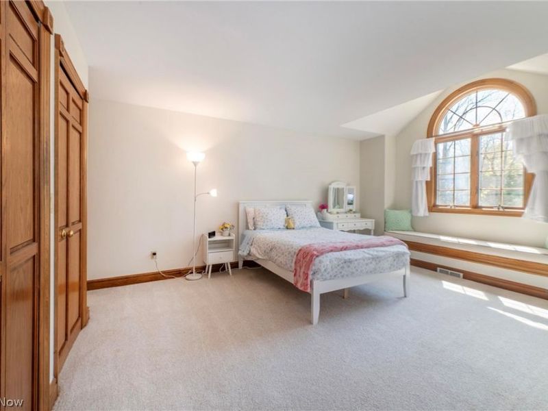 8481 Timber Trail , Brecksville, OH 44141 Photo 23