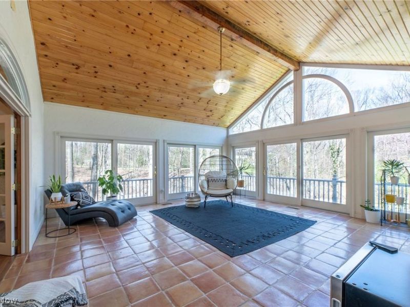 8481 Timber Trail , Brecksville, OH 44141 Photo 7