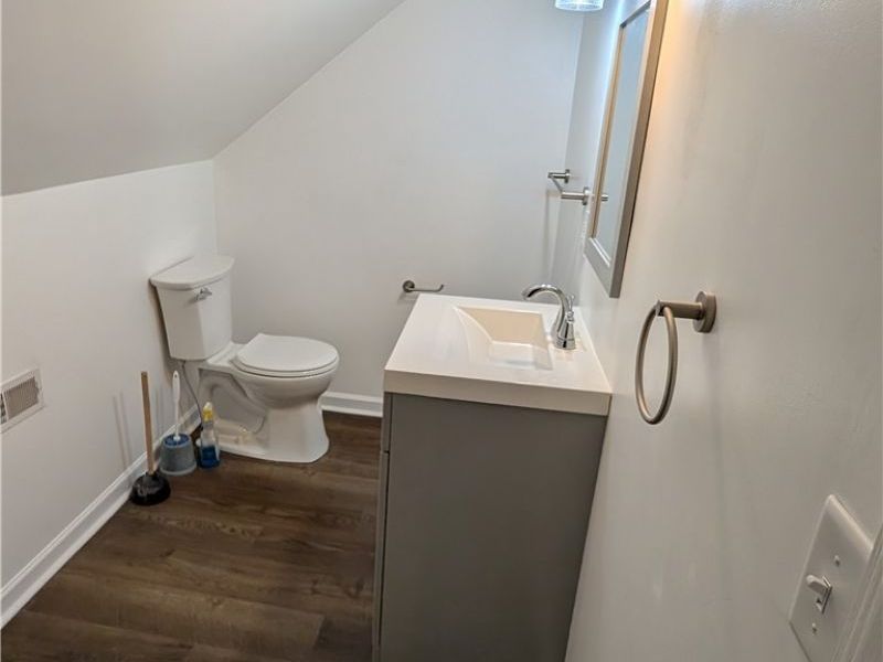 616 Maple Avenue NW, Strasburg, OH 44680 Photo 11