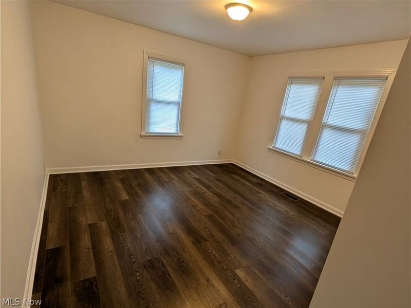 616 Maple Avenue NW, Strasburg, OH 44680 Photo 8