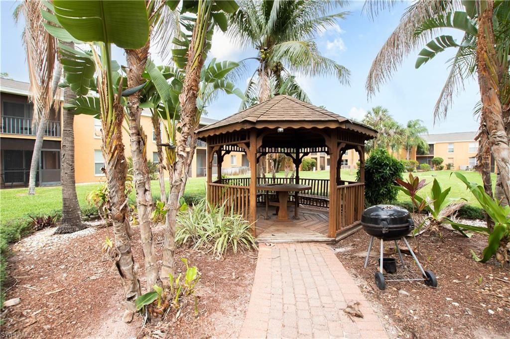 12620 Kenwood Ln , Unit C, Fort Myers, FL 33907 Photo