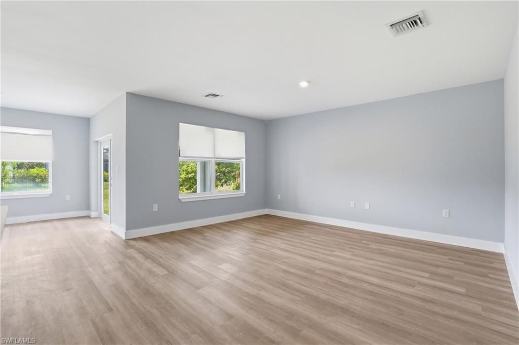 2720 NW 20th Ter, Cape Coral, FL 33993 Photo