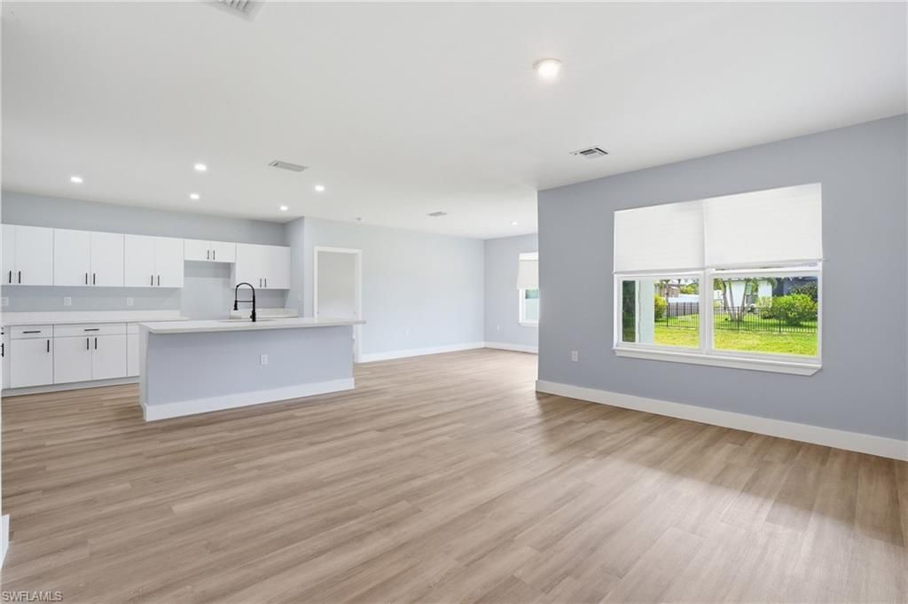 2720 NW 20th Ter, Cape Coral, FL 33993 Photo