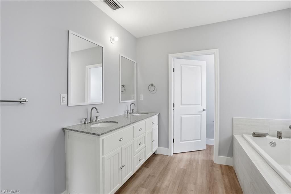 2720 NW 20th Ter, Cape Coral, FL 33993 Photo
