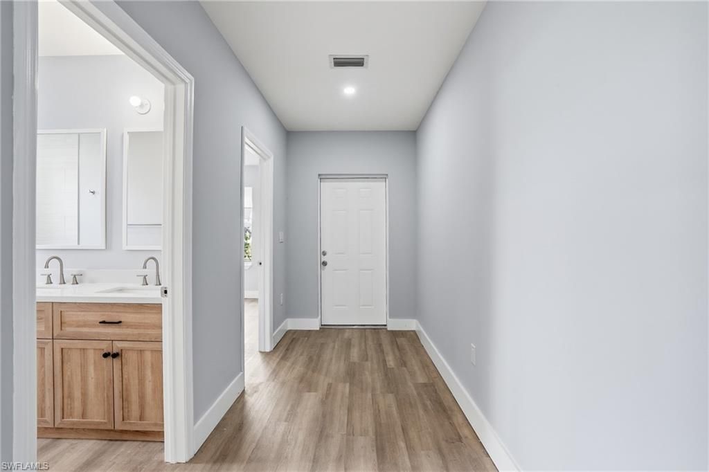 2720 NW 20th Ter, Cape Coral, FL 33993 Photo