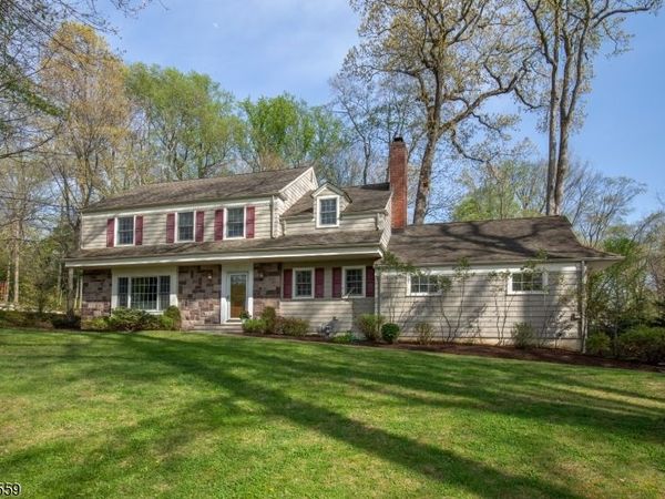 16 Crestview Terrace, Morris, NJ 07960
