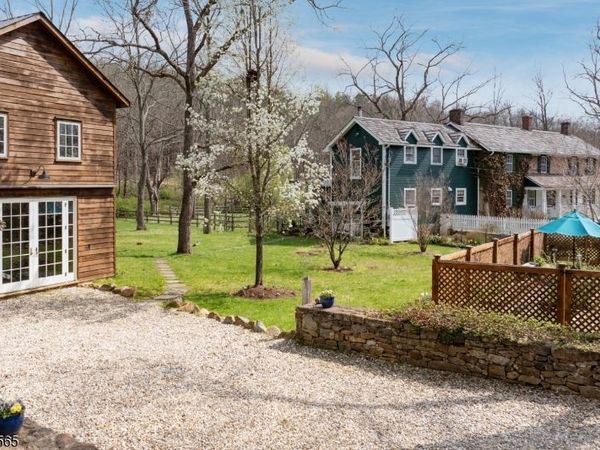 91 Red Mill Rd, Lebanon, NJ 08826