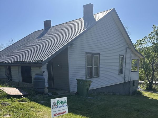 210 North Ford Street, Pennington Gap, VA 24277