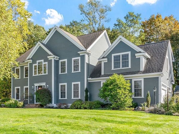 27 Garfield Ave, Danvers, MA 01923