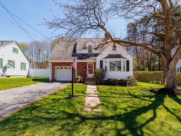 27 Myrtle Rd, Gardner, MA 01440