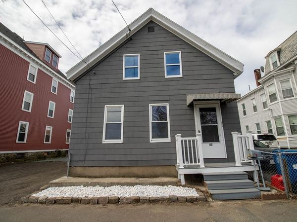 40-42 Holly St, Lawrence, MA 01841