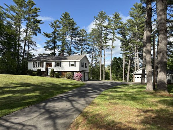 157 Main Road, Abbot, ME 04406