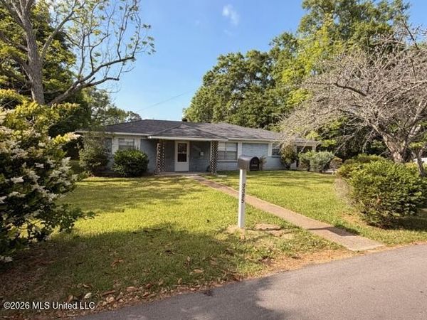 3395 Howze Street, Moss Point, MS 39563