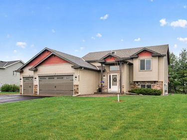 8537 Eisele Avenue NE, Monticello, MN 55362