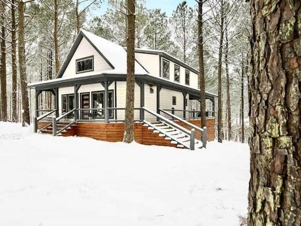 269 Scrub Oak Trail, Broken Bow, OK 74728