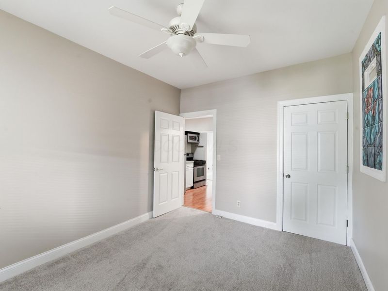 318 E Hinman Avenue, Columbus, OH 43207 Photo 11