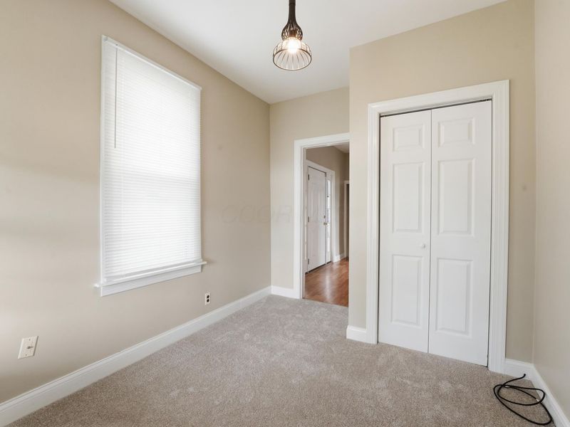 318 E Hinman Avenue, Columbus, OH 43207 Photo 18