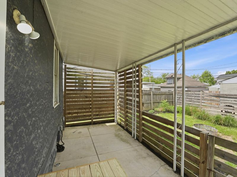 318 E Hinman Avenue, Columbus, OH 43207 Photo 22