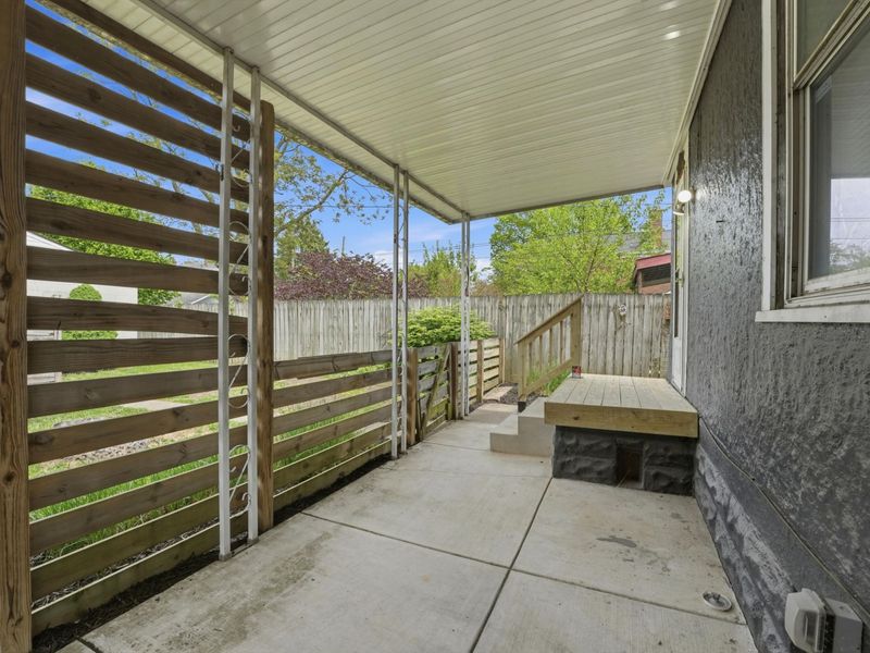 318 E Hinman Avenue, Columbus, OH 43207 Photo 23