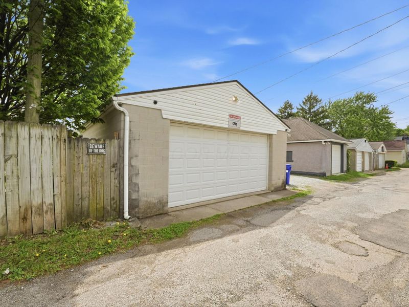 318 E Hinman Avenue, Columbus, OH 43207 Photo 29