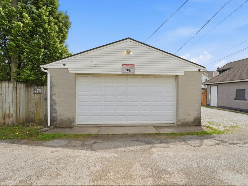 318 E Hinman Avenue, Columbus, OH 43207 Photo 29