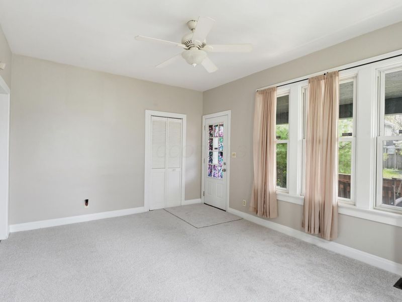 318 E Hinman Avenue, Columbus, OH 43207 Photo 6