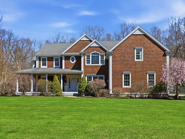 3 Oak Knoll Road, Carlisle, MA 01741