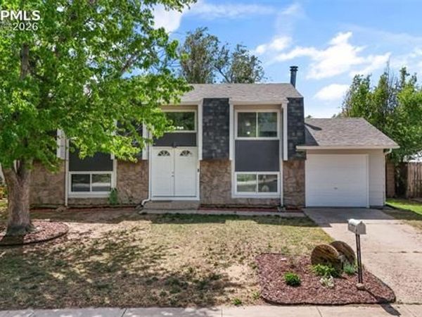 2550 Gina Drive, Colorado Springs, CO 80916
