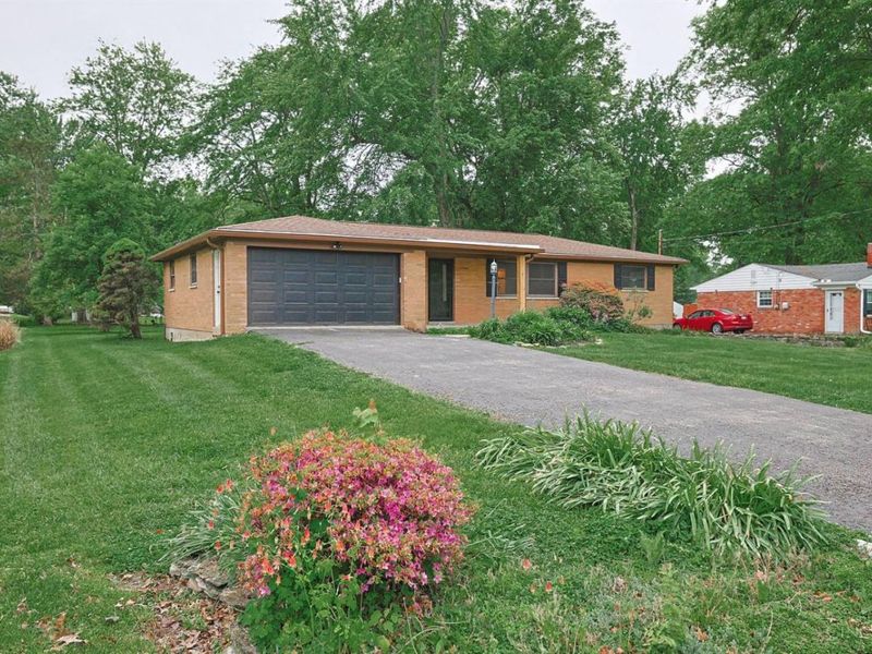 1213 Teakwood Drive, Miami Twp, OH 45150 Photo 2