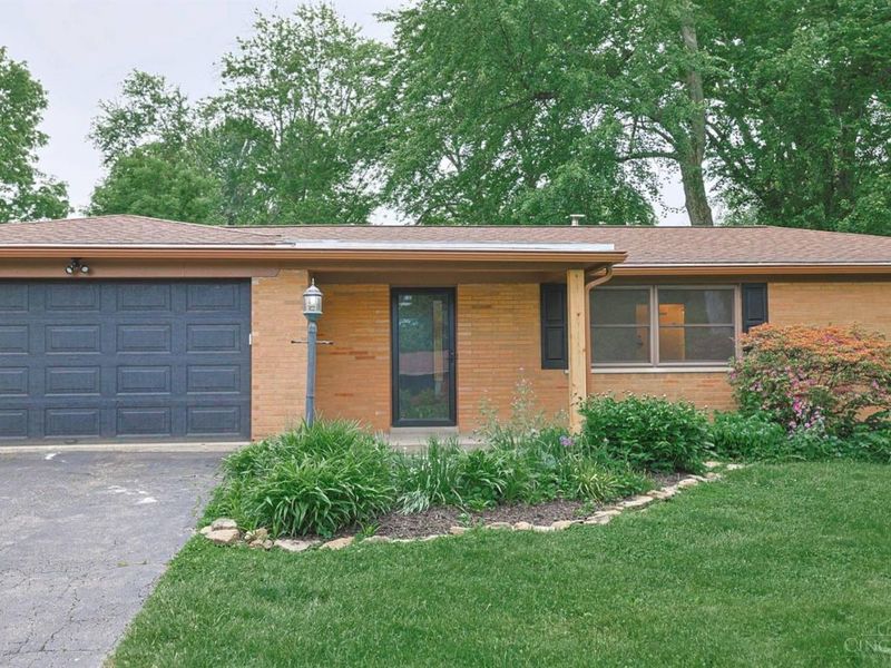 1213 Teakwood Drive, Miami Twp, OH 45150 Photo 4