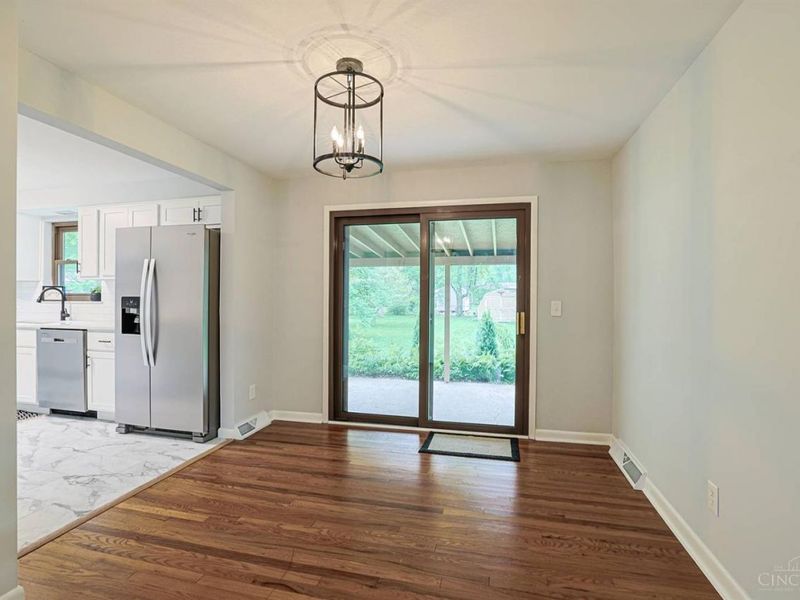 1213 Teakwood Drive, Miami Twp, OH 45150 Photo 9