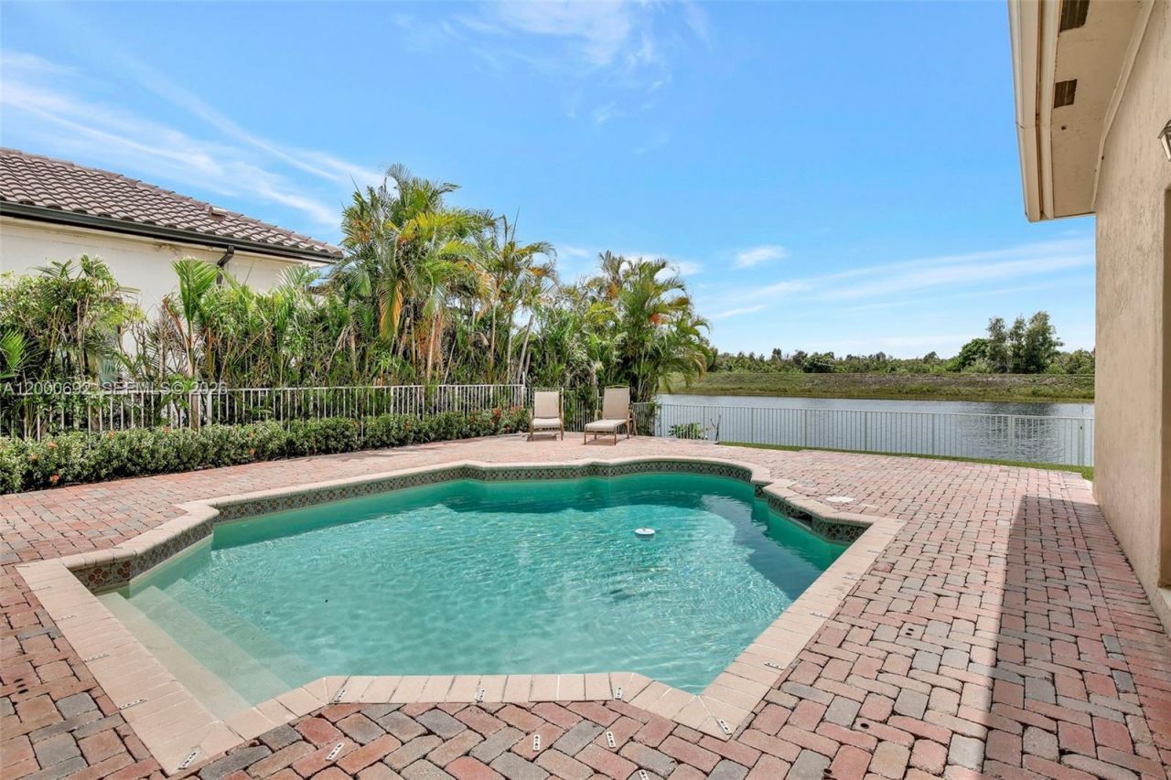 3060 SW 195th Ter , Miramar, FL 33029 Photo