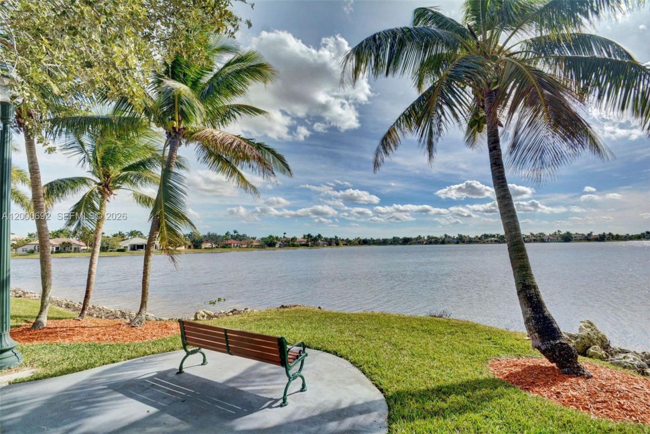 3060 SW 195th Ter , Miramar, FL 33029 Photo
