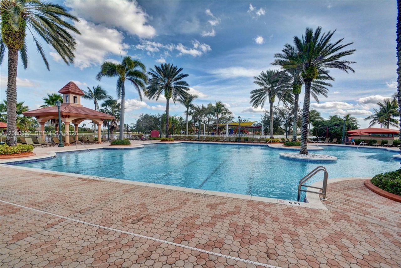 3060 SW 195th Ter , Miramar, FL 33029 Photo