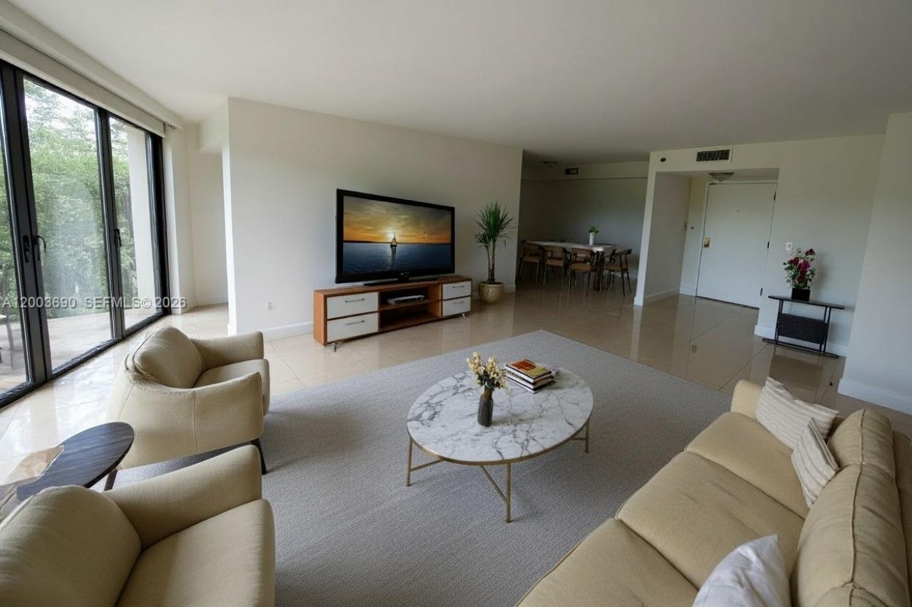 2000 Towerside Ter , Unit 407, Miami, FL 33138 Photo