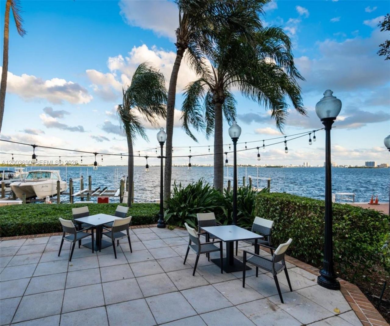 2000 Towerside Ter , Unit 407, Miami, FL 33138 Photo