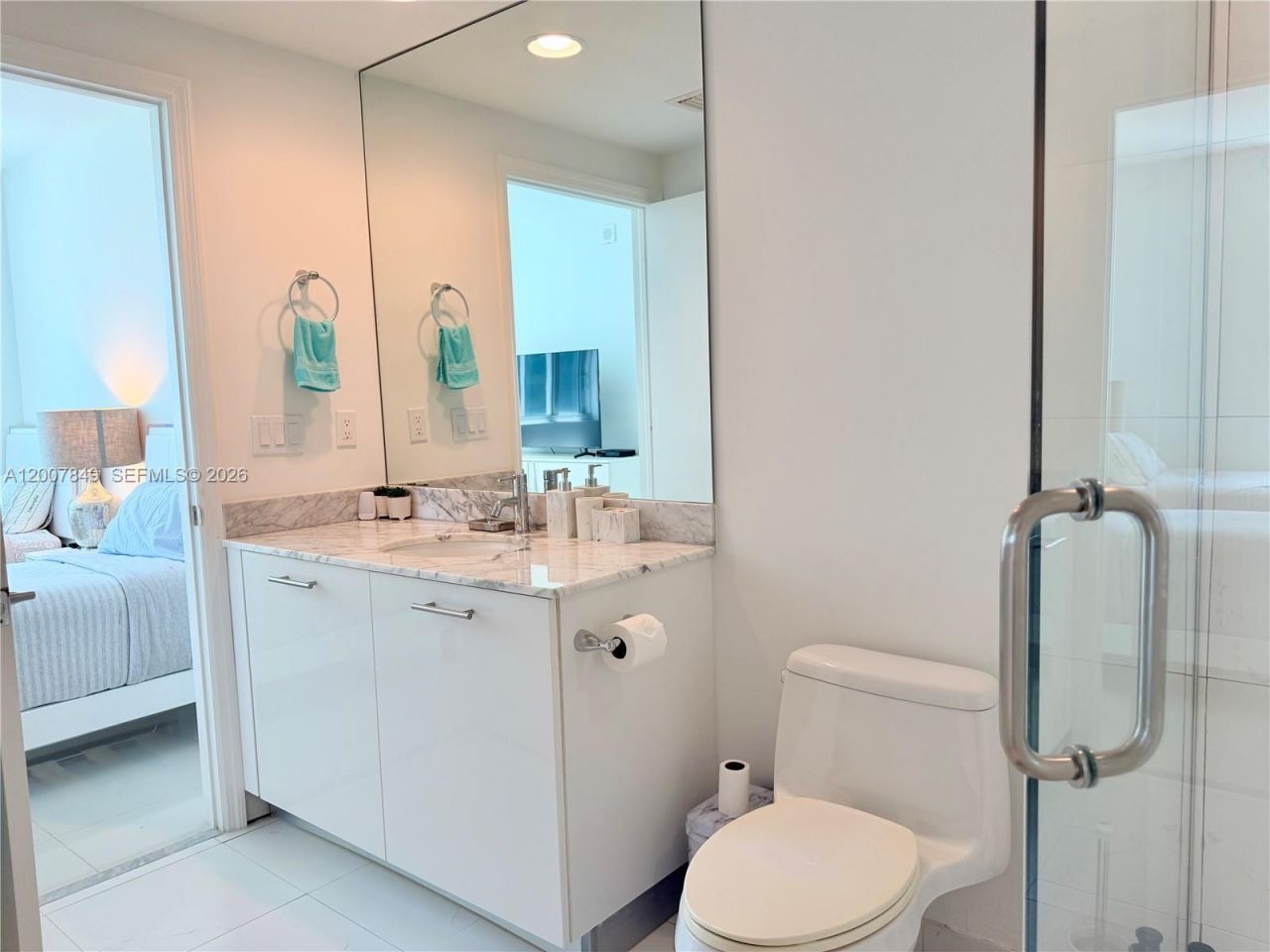500 Brickell Ave, Unit 802, Miami, FL 33131 Photo