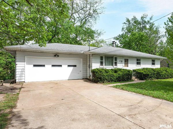 204 CLOVER Avenue, East Peoria, IL 61611