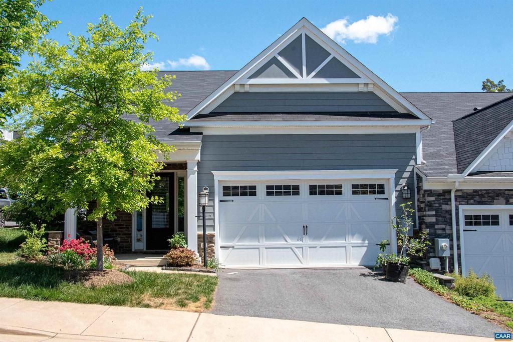 3649 Moffat St, Charlottesville, VA 22902 Main Photo