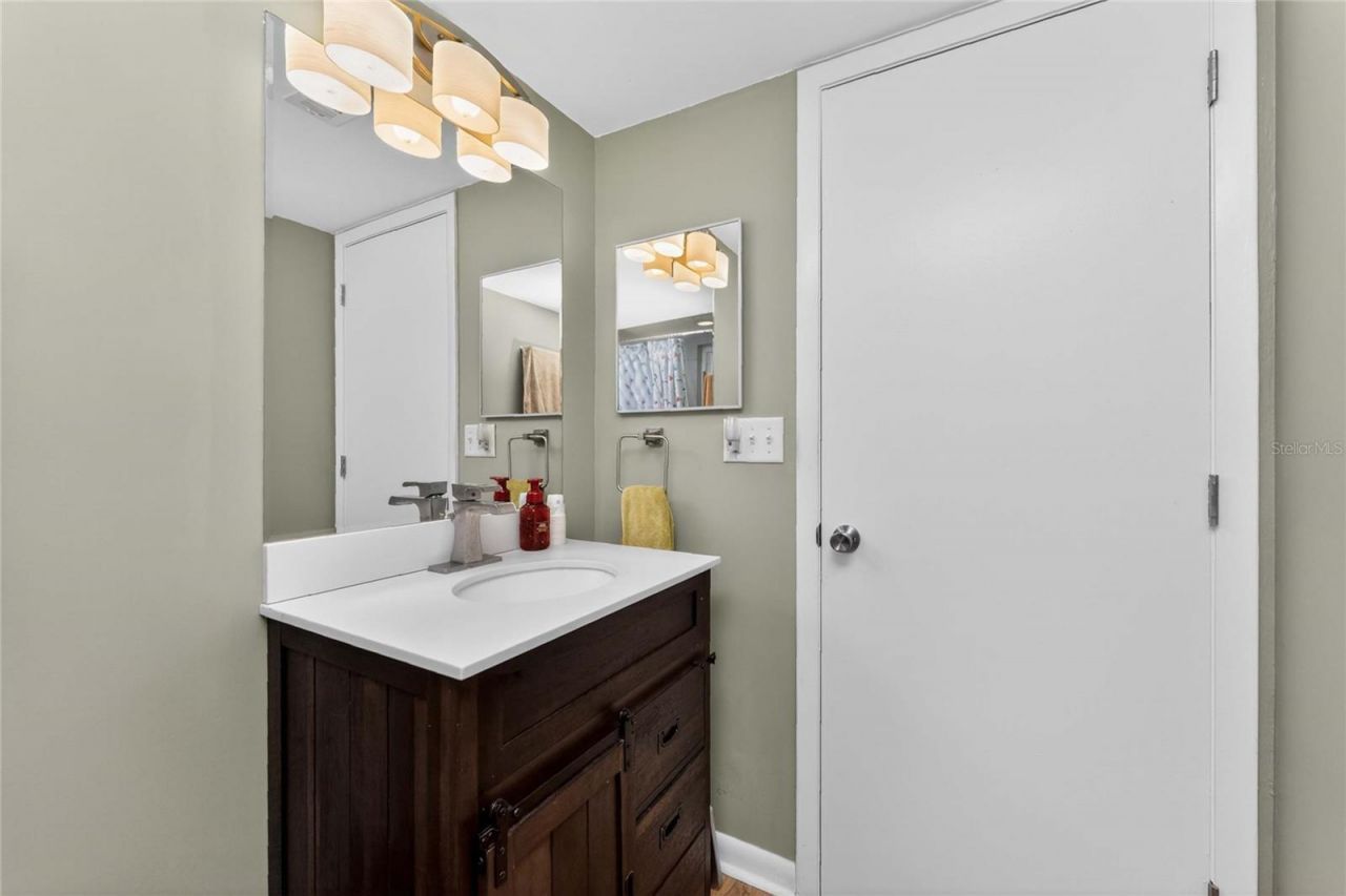 557 Magnolia Avenue Nw, Port Charlotte, FL 33952 Photo
