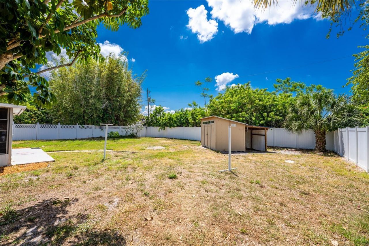 557 Magnolia Avenue Nw, Port Charlotte, FL 33952 Photo