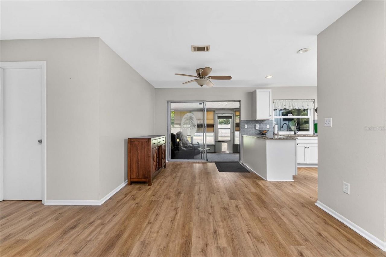 557 Magnolia Avenue Nw, Port Charlotte, FL 33952 Photo