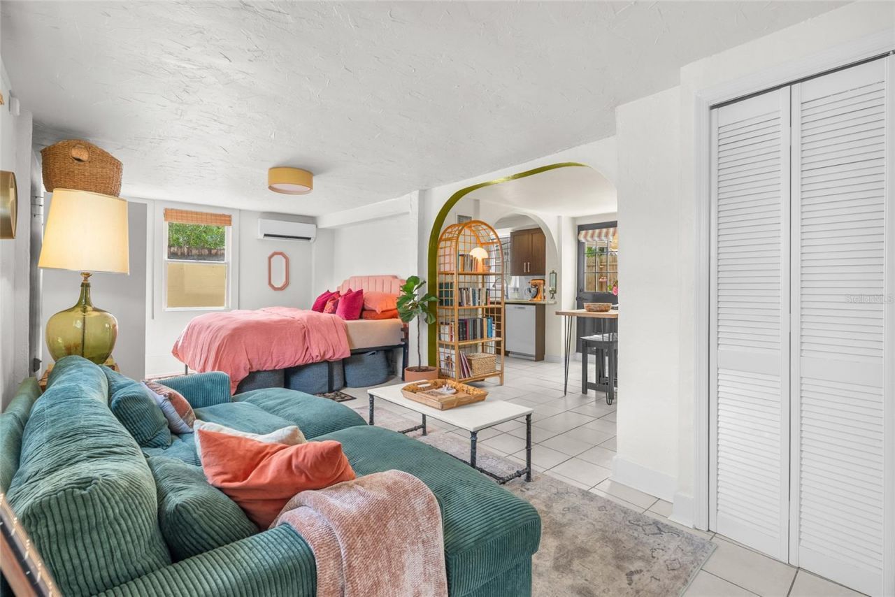 2244 8th Avenue N, Saint Petersburg, FL 33713 Photo