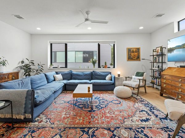 3406 E 17th ST, Unit 8, Austin, TX 78721