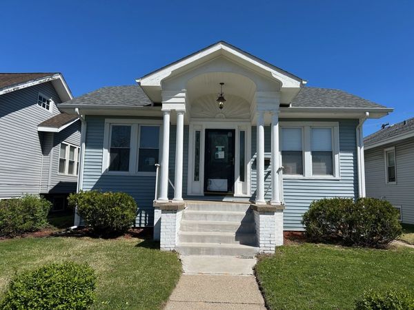 132 Mason Street , Calumet City, IL 60409